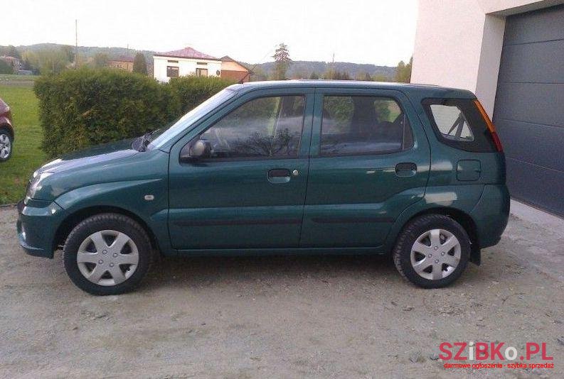 2004' Subaru Justy photo #1
