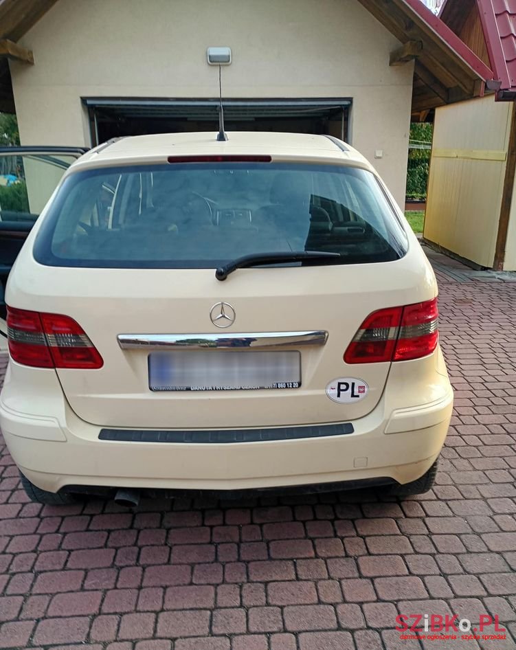 2008' Mercedes-Benz B-Class photo #3