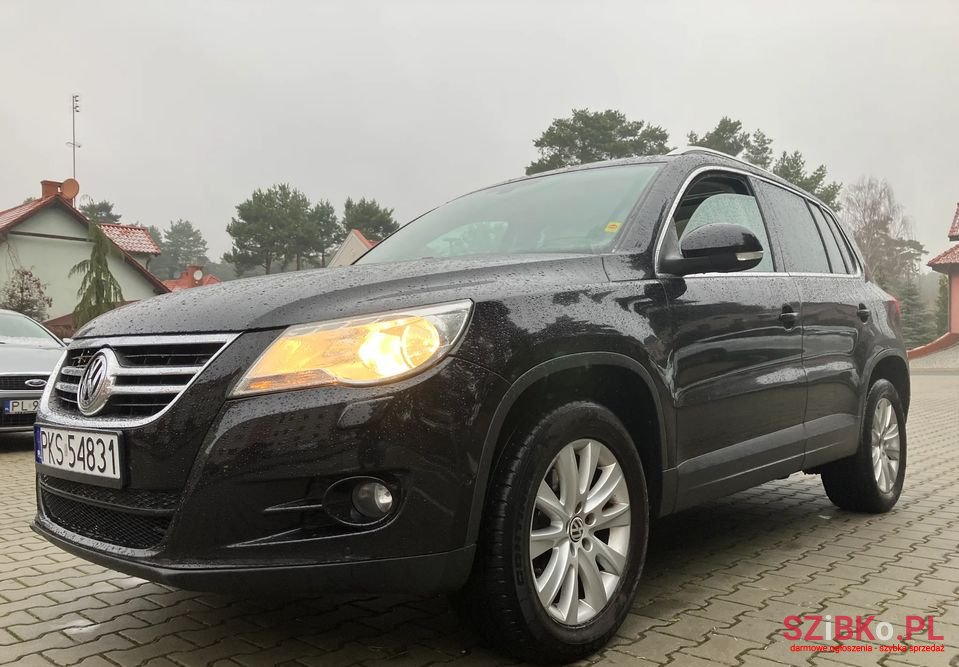 2008' Volkswagen Tiguan photo #2
