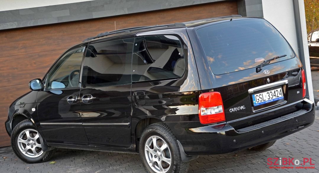 2006' Kia Carnival photo #6