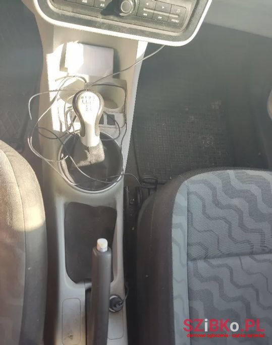 2006' Skoda Roomster photo #5