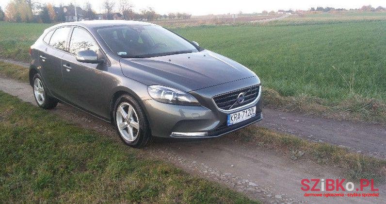 2014' Volvo V40 photo #1