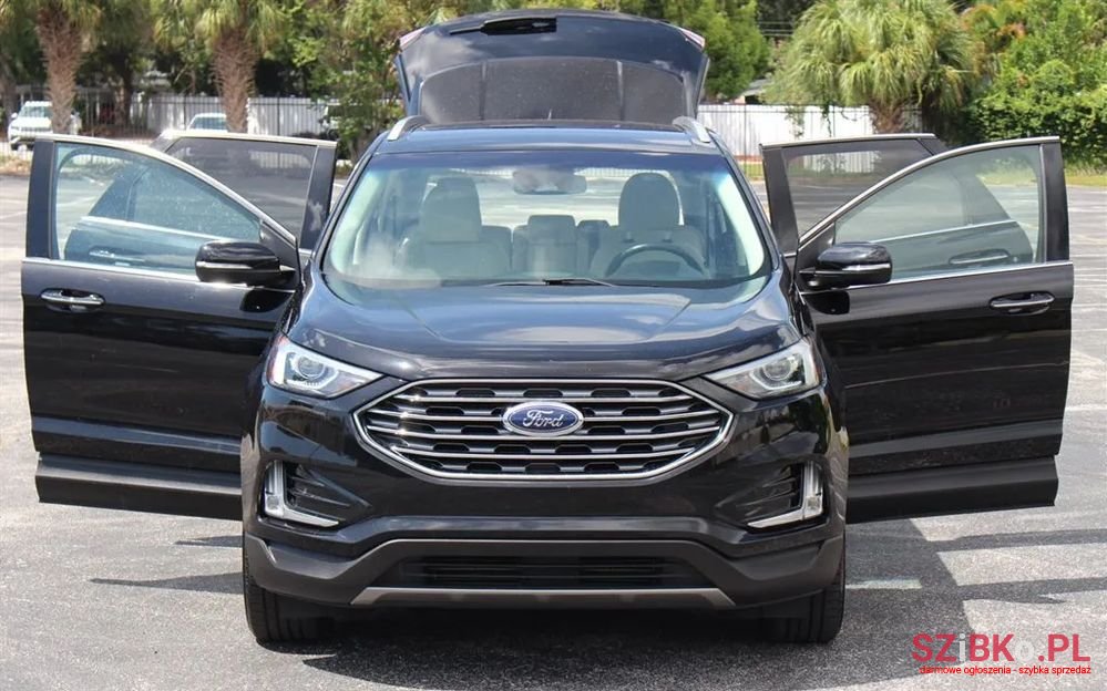 2019' Ford Edge photo #4