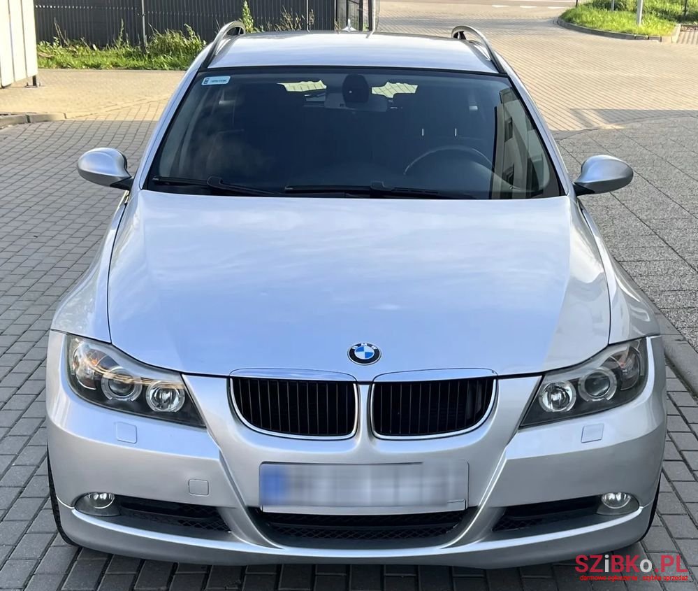 2007' BMW 3 Series 320D photo #5