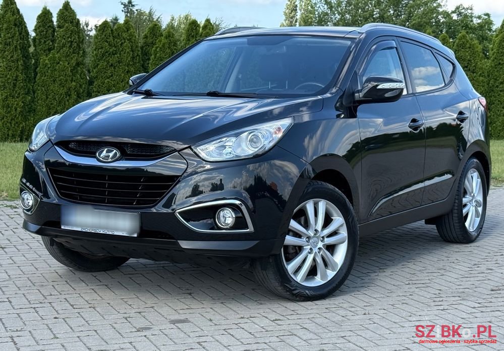 2010' Hyundai ix35 2.0 2Wd Trend photo #2