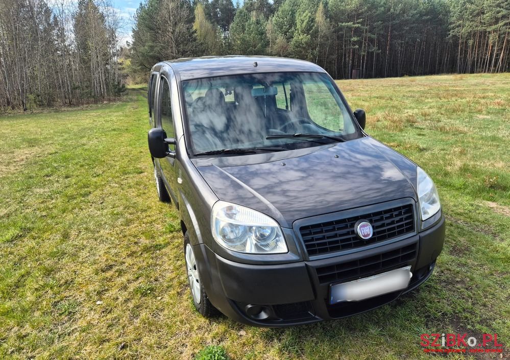 2007' Fiat Doblo 1.9 Jtd Active photo #2