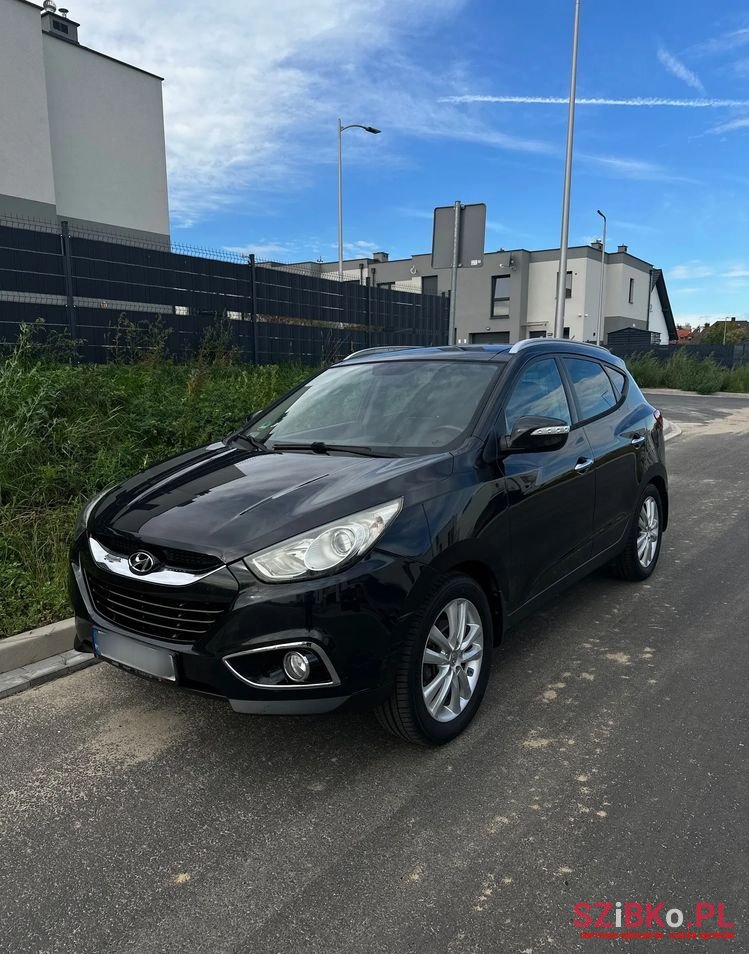 2010' Hyundai ix35 2.0 Crdi Premium photo #1