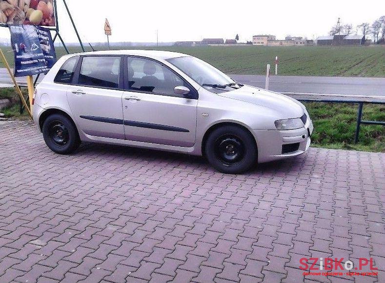 2001' Fiat Stilo photo #2