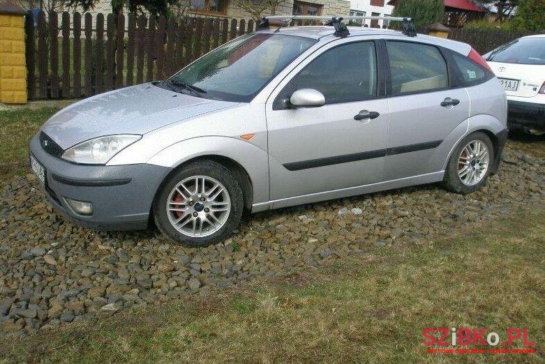 2003' Ford Focus photo #1