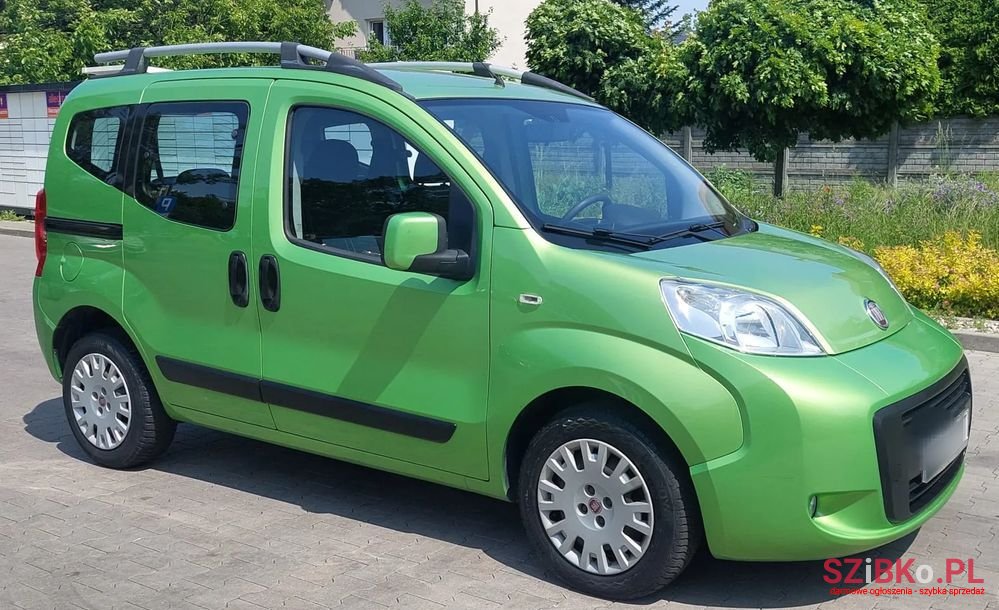 2010' Fiat Qubo photo #1