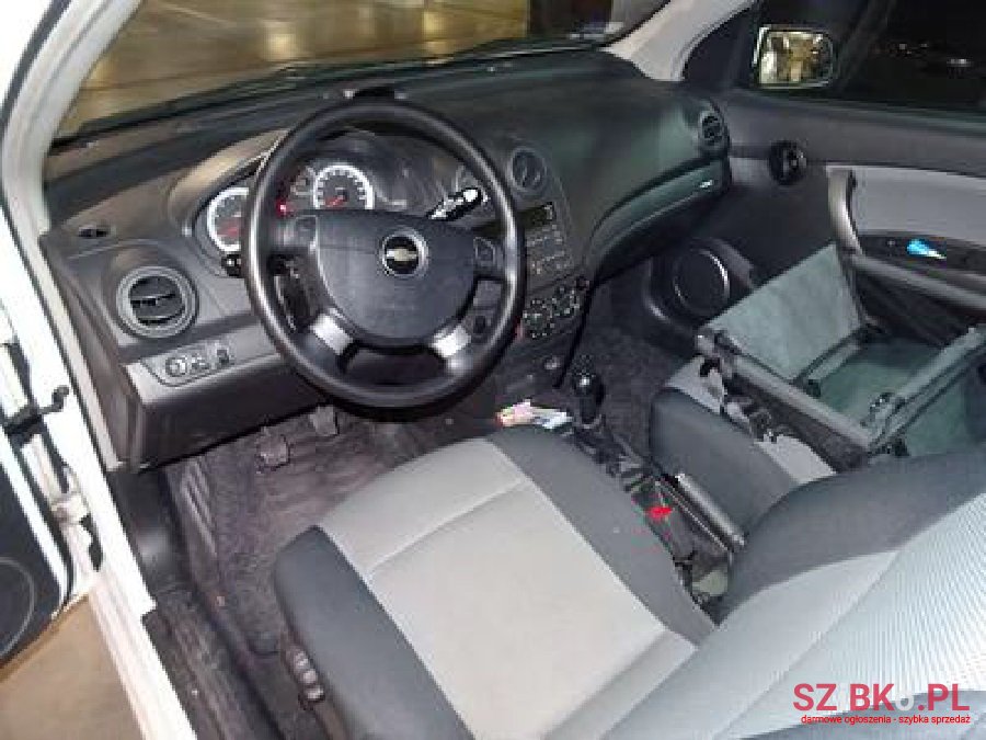 2010' Chevrolet Aveo II photo #4
