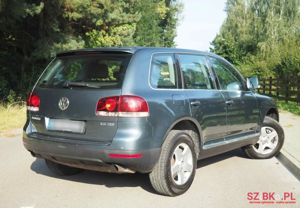 2007' Volkswagen Touareg photo #4
