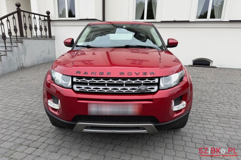 2015' Land Rover Range Rover Evoque Td4 Prestige photo #3