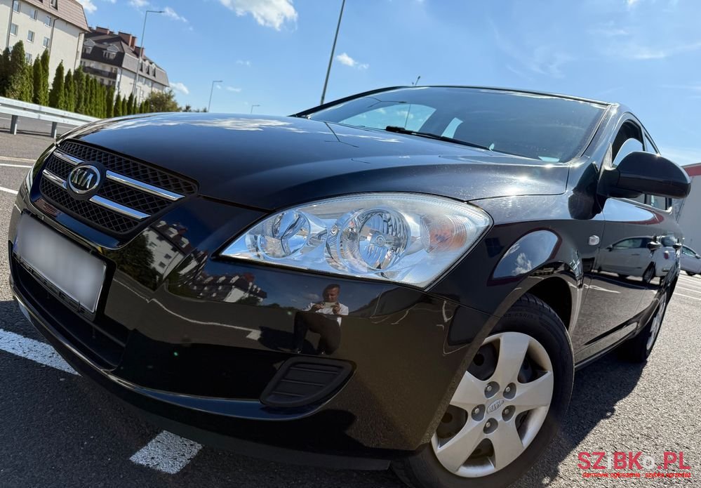 2009' Kia Ceed 1.4 Cvvt Lx Basis photo #3