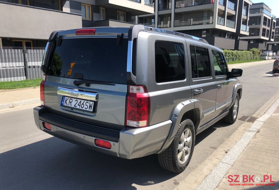 2007' Jeep Commander photo #4