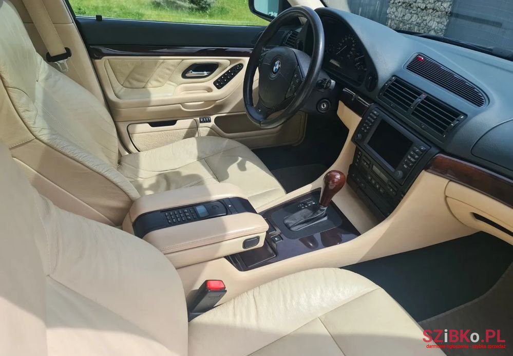 2000' BMW 7 Series 735I L photo #5