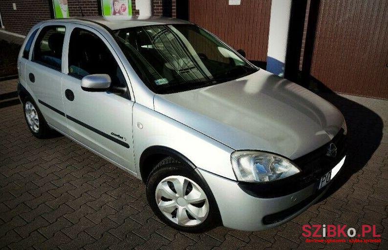 2002' Opel Corsa photo #4