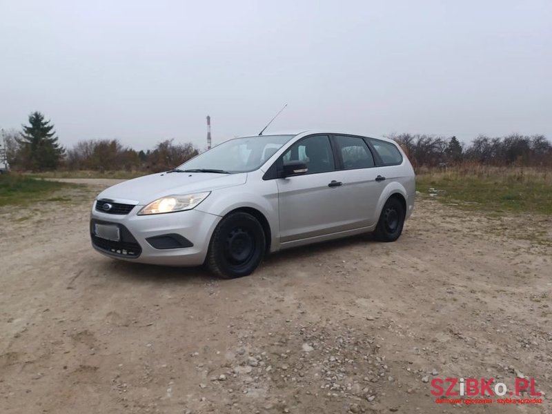 2009' Ford Focus 1.6 Tdci Ambiente photo #1