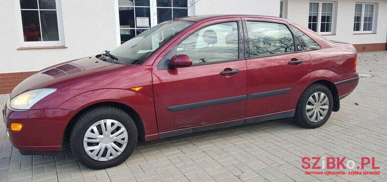 2000' Ford Focus photo #4