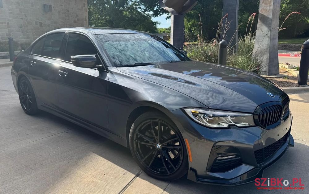 2020' BMW 3 Series 330I Xdrive M Sport photo #1