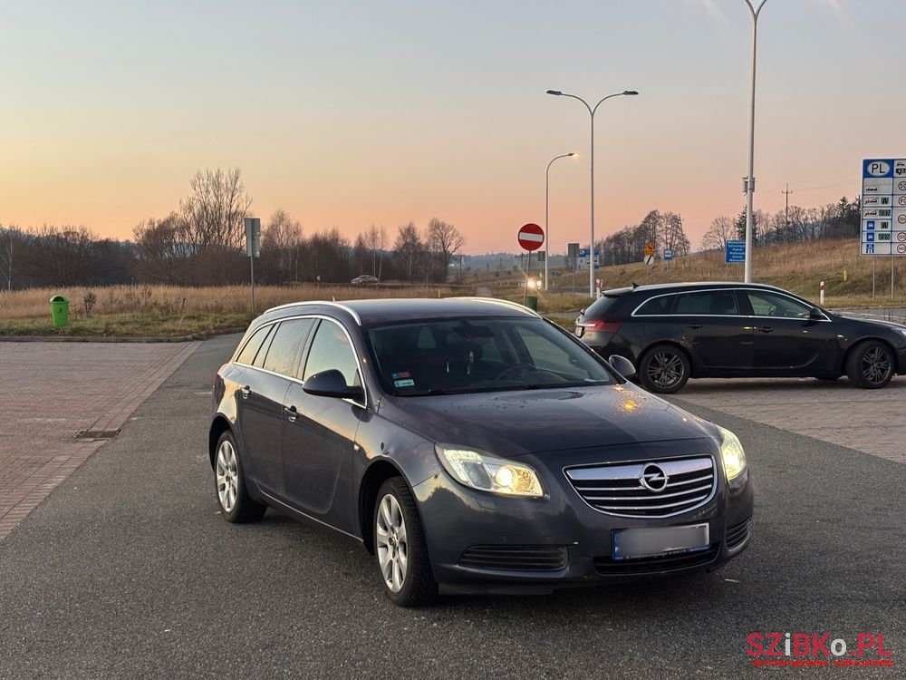 2009' Opel Insignia 2.0 Cdti Cosmo photo #3