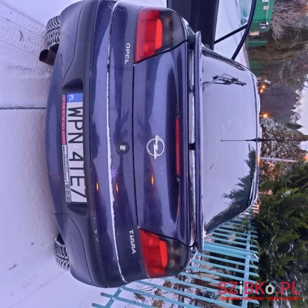 2000' Opel Tigra photo #3