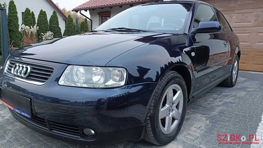 2002' Audi A3 1.6 Ambition photo #3