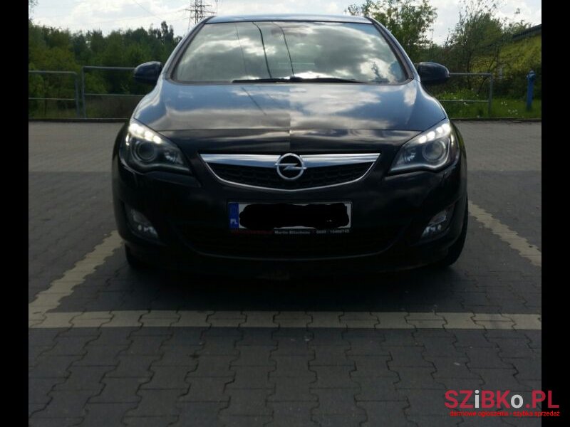 2011' Opel Astra Do Negocjacji Ceny!!! photo #2