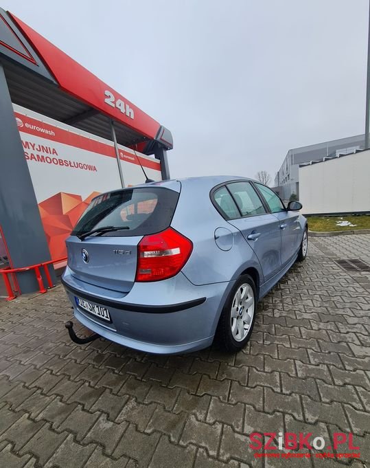 2009' BMW Seria 1 photo #5