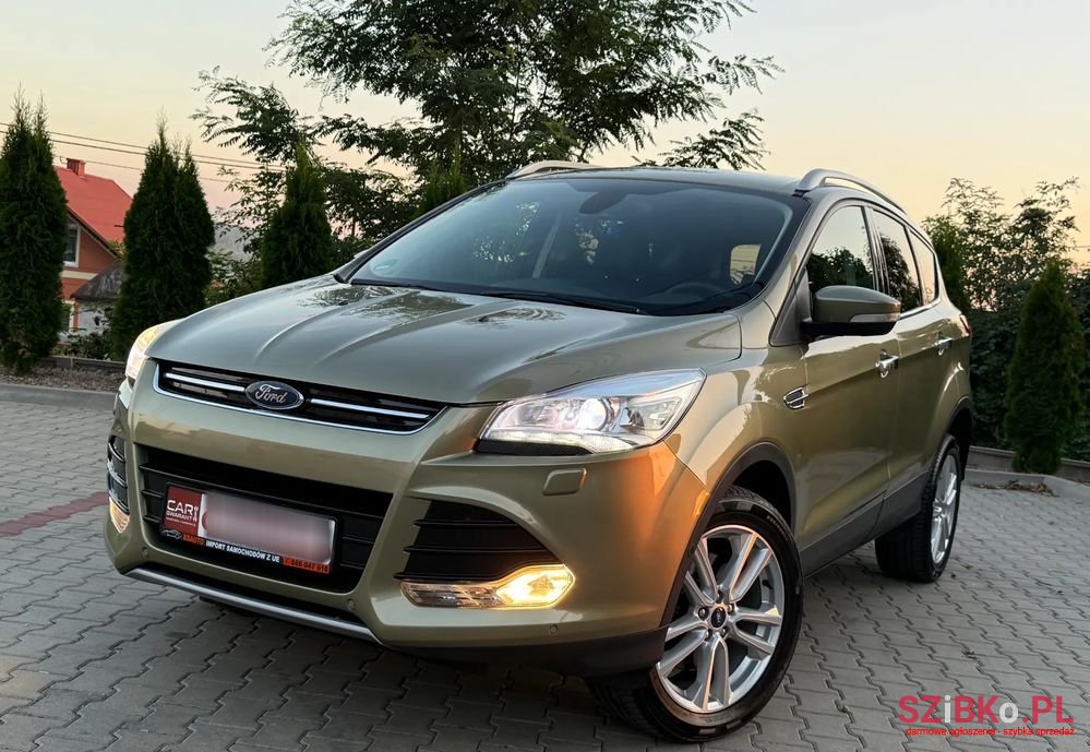 2014' Ford Kuga photo #2