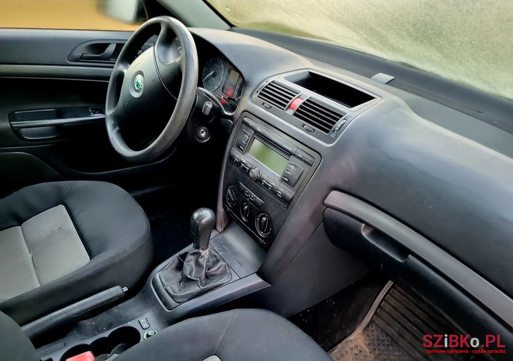 2006' Skoda Octavia photo #5