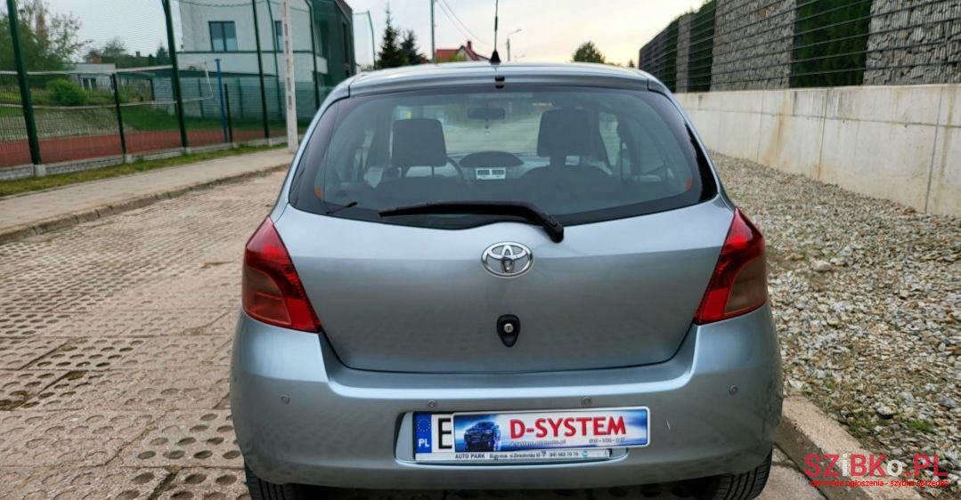 2017' Toyota Auris photo #4