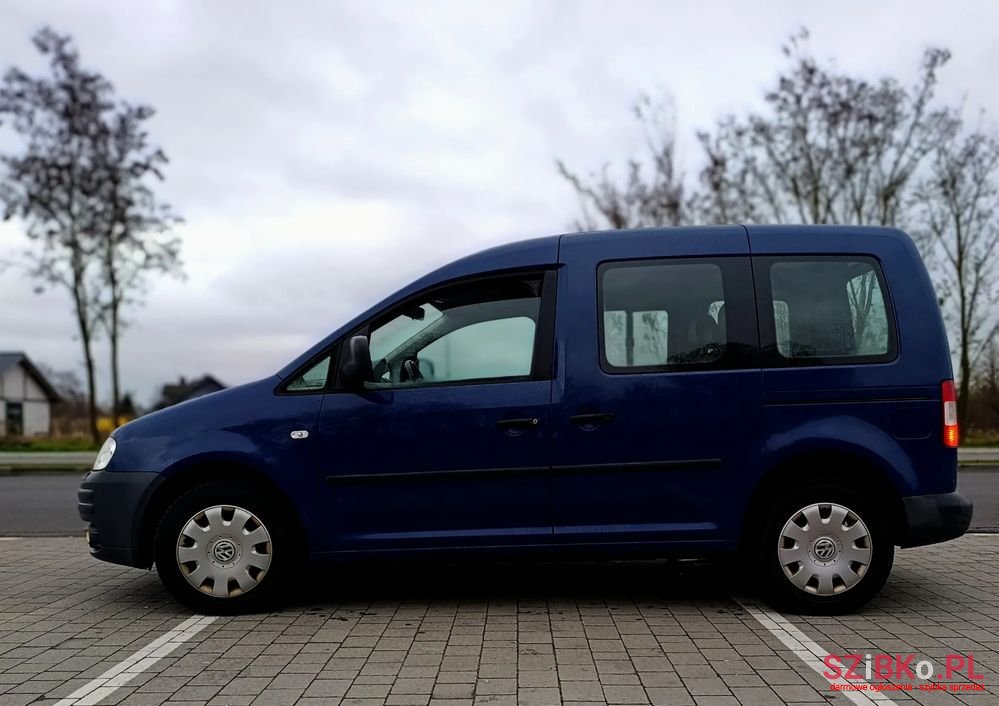 2006' Volkswagen Caddy photo #2