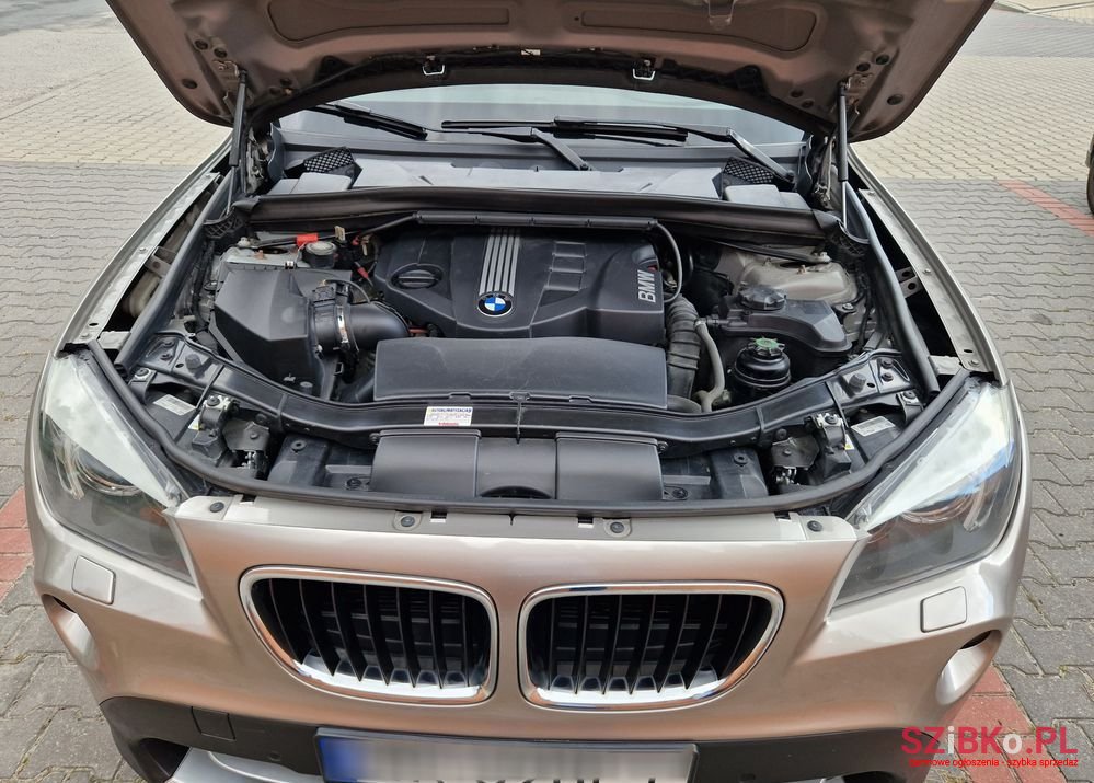 2011' BMW X1 photo #6