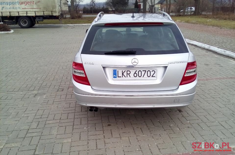 2008' Mercedes-Benz Klasa C photo #3