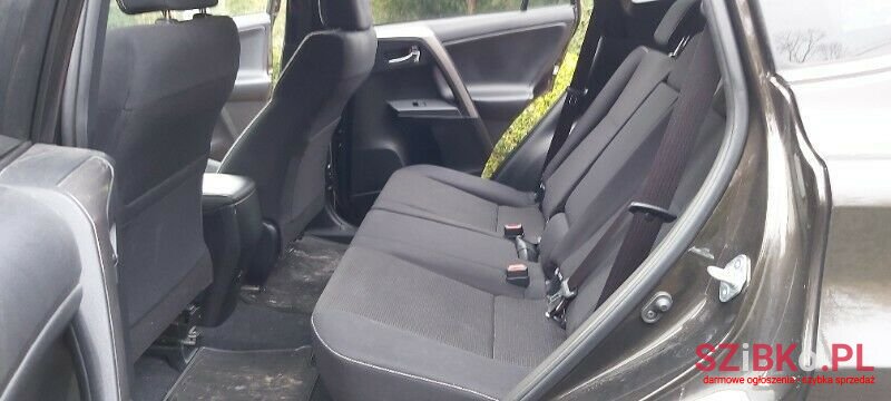 2017' Toyota RAV4 photo #6