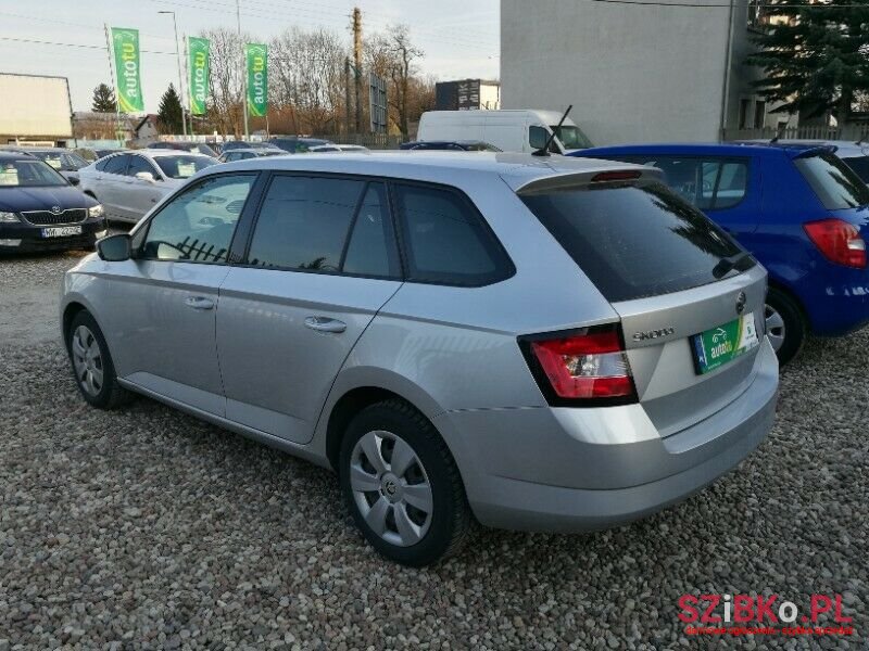 2016' Skoda Fabia photo #6