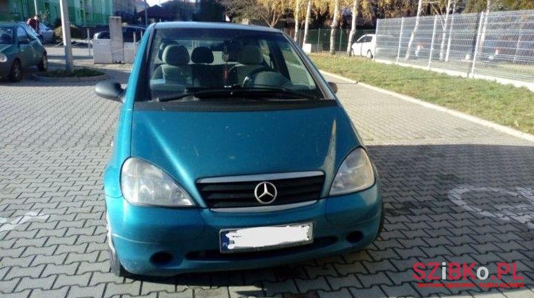 2001' Mercedes-Benz Klasa A photo #1