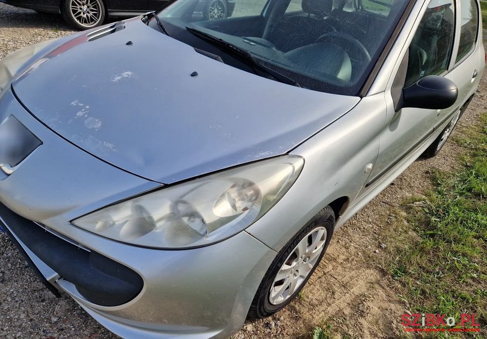 2009' Peugeot 206 photo #4