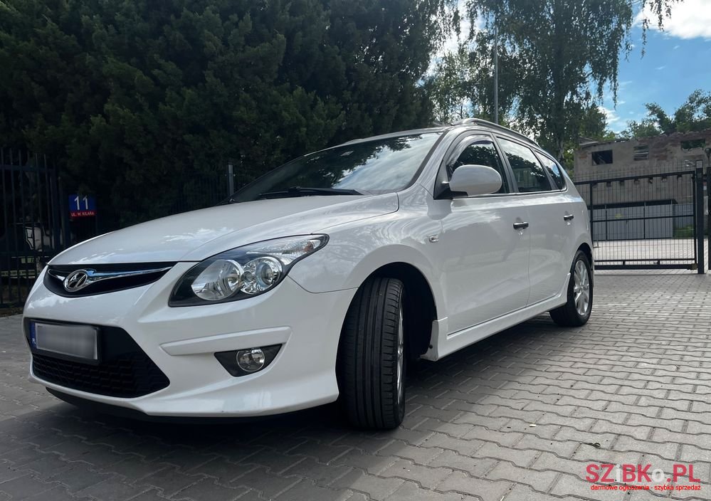2012' Hyundai i30 1.4 Classic photo #4