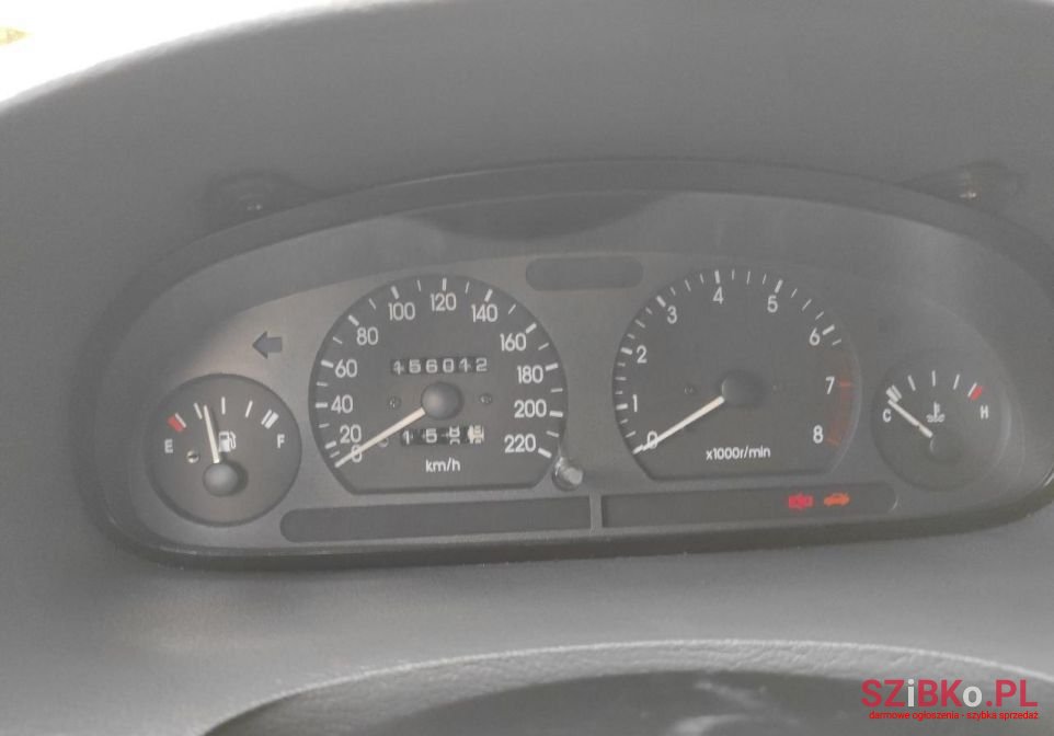1997' Daewoo Nubira photo #6