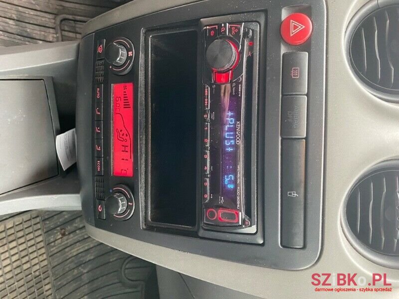 2002' SEAT Cordoba photo #3