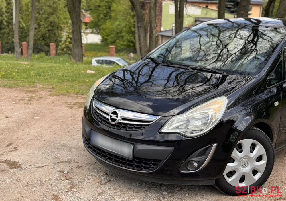 2011' Opel Corsa 1.2 16V Enjoy photo #3