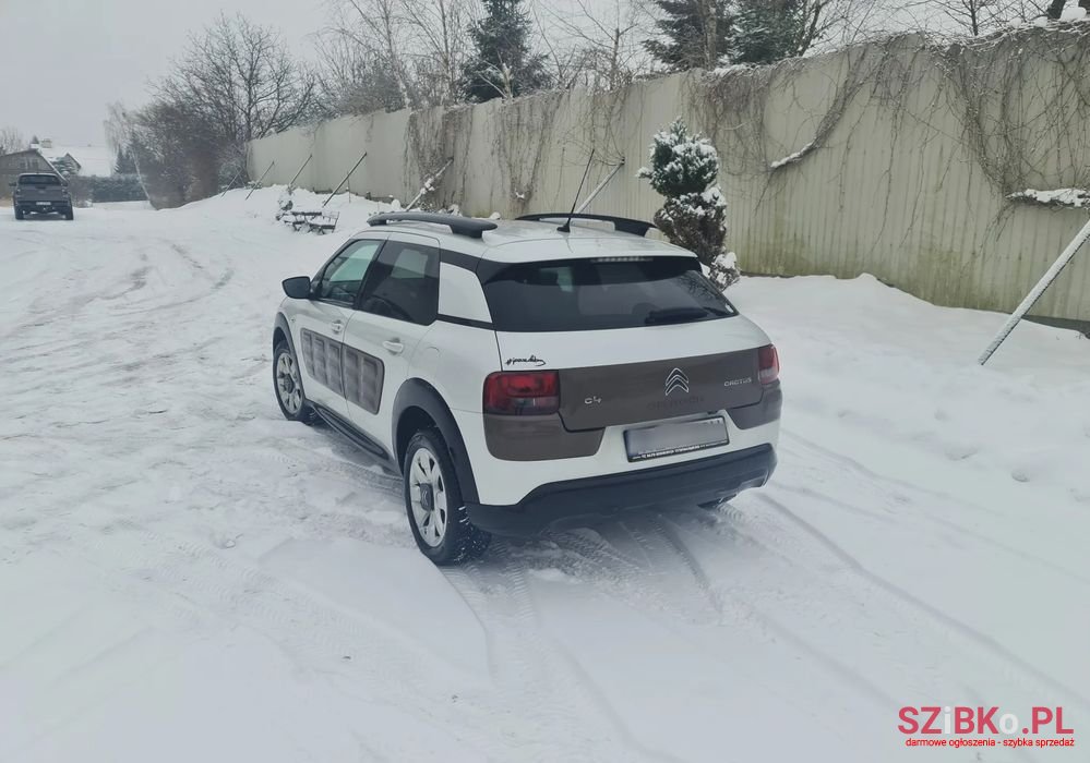 2015' Citroen C4 Cactus photo #3