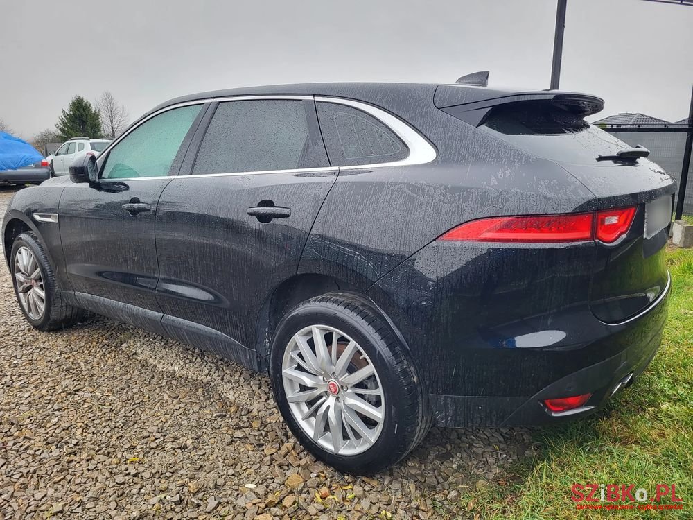 2016' Jaguar F-Pace 20D Awd Prestige photo #6