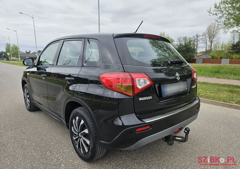 2015' Suzuki Vitara photo #4