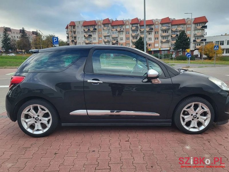 2010' Citroen DS3 1.6 Thp Sportchic photo #4