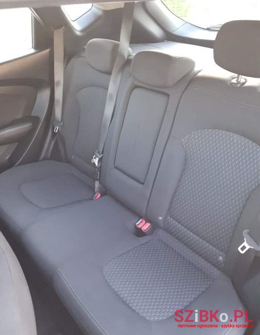 2012' Hyundai ix35 photo #6