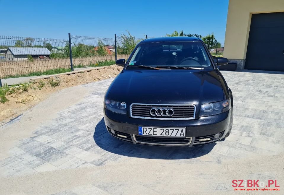 2001' Audi A4 photo #4