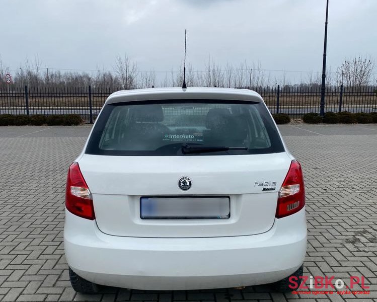 2009' Skoda Fabia 1.4 Tdi Classic photo #4